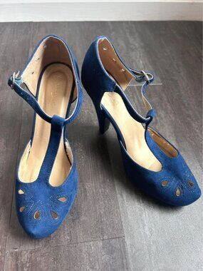 ModCloth Graham Street Blue Faux Suede T-Strap Heels | Size 9
